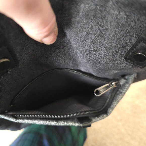 Sherpani Sojourn convertible backpack - Picture 9 of 10